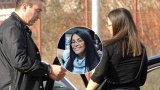 Мъри прибра жена си в Турция