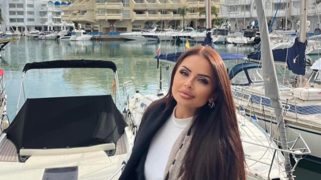 Сестрата на Преслава се похвали че е завършила трета магистратура