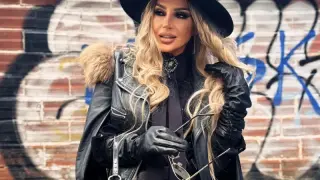 Есил Дюран завършила Консерваторията девствена