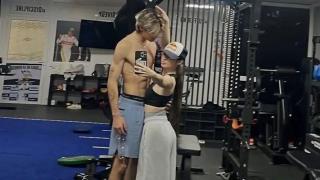 Крисия отиде при Никола Цолов на гости в Абу Даби