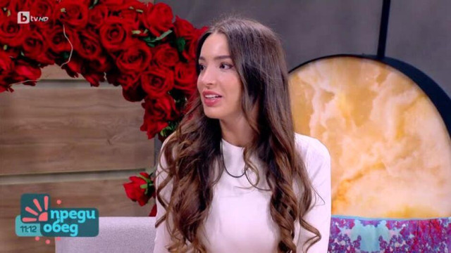 Ергенка се кефи на "гримиран" самолет