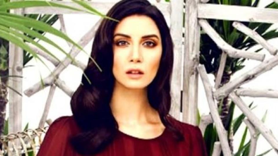 Джандан от "Твоят май живот" прескочи трапа и се залюби см ладок