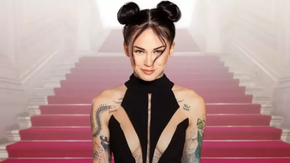 Сексбомба отива при канибалите