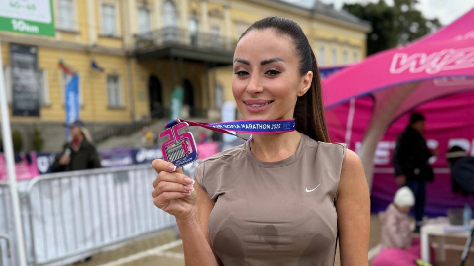 Мариана Маринова с 5 медала от маратоните по бягане (Снимки)