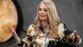 Венета Райкова приготви сармите за Бъдни вечер