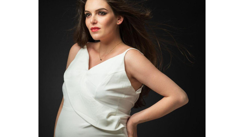 Радина Боршош с първа Коледа като майка! С мъжа й се радват на новородения Юлиан