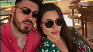 В ПАРИЖ ЗА ЧНГ: Мафиот от „Братя“ се сгоди! (СНИМКА)