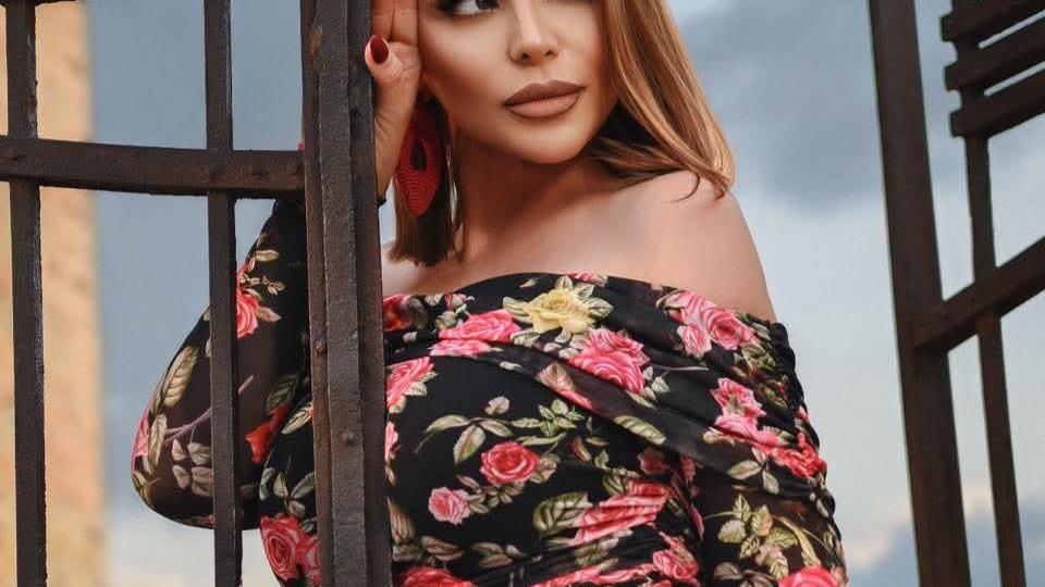 Десислава вече обзаведе дома си