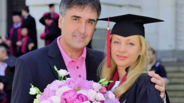 Певецът Веселин Маринов разказа пред bTV че дъщеря му Йоана е