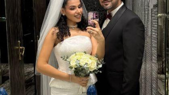 И другата близначка от дуета Алекс и Влади се омъжи