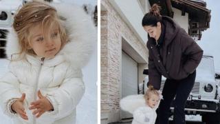 Мари Константин калява детето със сняг