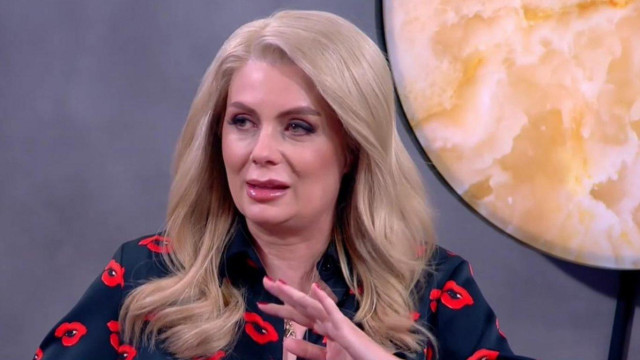 Скандалната тв водеща Венета Райкова се самопровъзгласи за експерт по