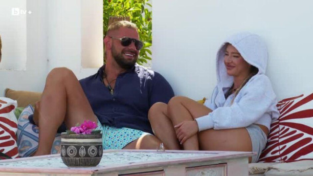 Заслугата за едни от най интригуващите сюжети в първия сезон на