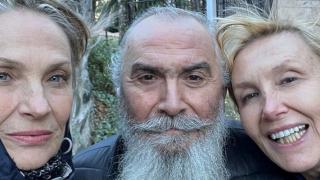 Свещеникът на Драгалевския манастир ще прави партия на простаците