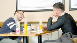 Антон Хекимян  посрещна Нова година  с мъжа си в Гърция