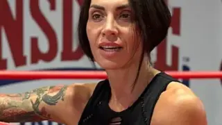 Черната Златка се спаси от нечовешки болки в коленете