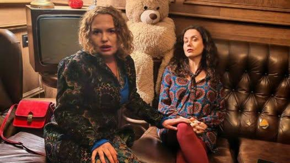 Ново бебе се задава в Народния театър, бащата се пази в тайна