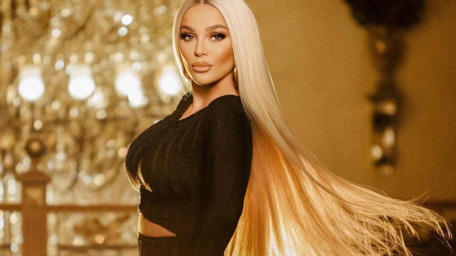 Деси Слава сложи кислородна маска