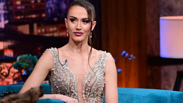 Дениз Хайрула с ново гадже