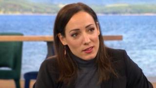 Искра Донова има куче прахосмукачка