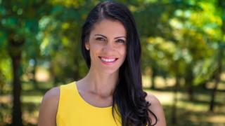 Константина Живова меси хляб за бедни