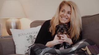 Хилда Казасян се раздира от мъка по бездомните животни! Спасява ги с фондация