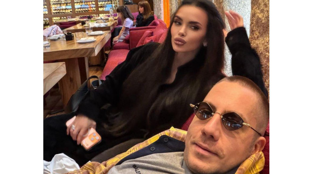 Нов проект? Фолк иконата Мария и Теодор сияят влюбени в Истанбул! (СНИМКИ)