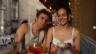 Гаджето на Кристо Стоичков е секси гимнастичка (Снимки)