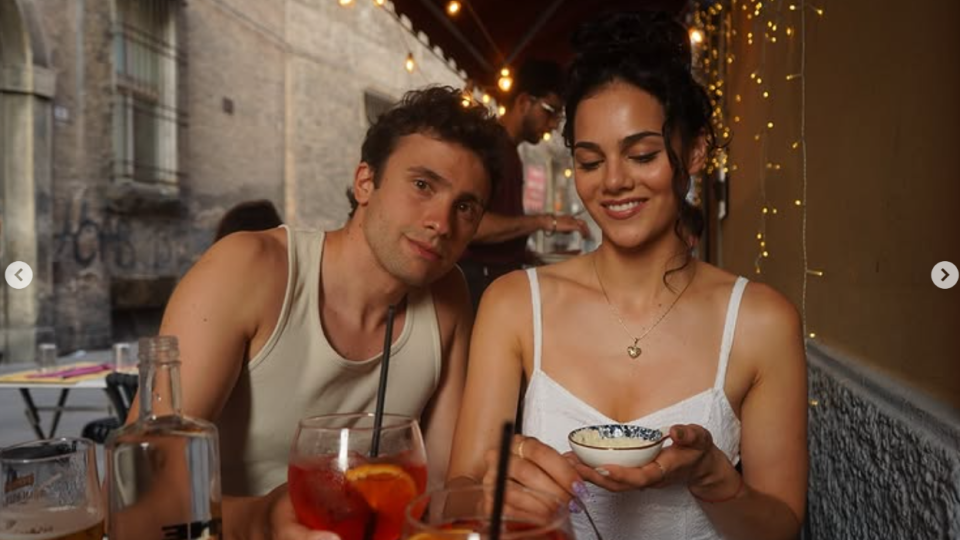 Гаджето на Кристо Стоичков е секси гимнастичка (Снимки)