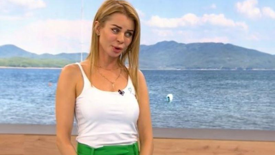 Галя от "Сатен" отлетя за топлите страни