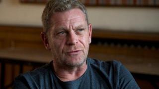 Юлиан Вергов бесен - измамници искат пари от феновете му