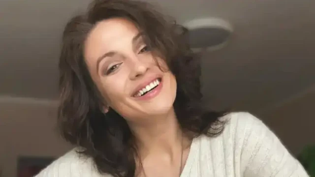 Актрисата Диана Димитрова която преди година обяви че прекратява актьорската