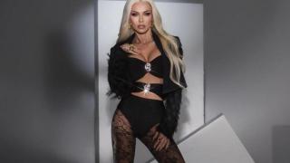 Най-сетне: Магда с разрешение за песен