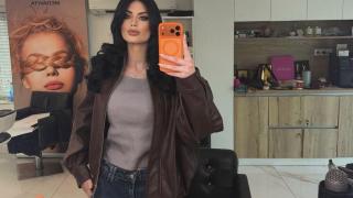 Мис България с шокиращи признания: Събличах се по бански срещу 70 лева