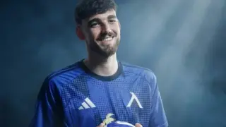 Русо хърватско миньонче на “Герена”