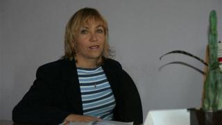 Обвинената за трафик на бебета социоложка стана писател!