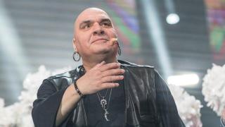 Правих си умствена операция, не на езика! – Фънки с шокиращ коментар