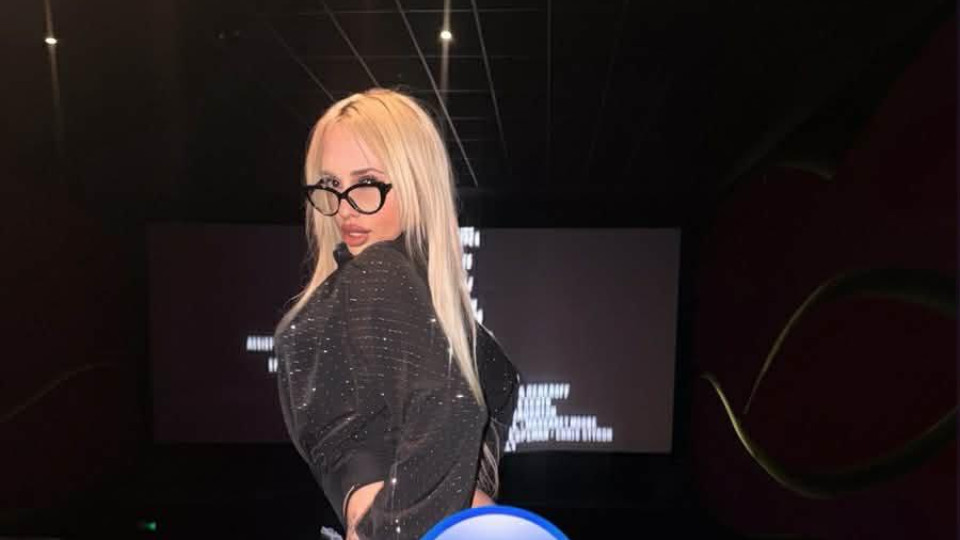 Кино, скандал и гола истина: Онлифенсърката Анна Василева отново взриви мрежата