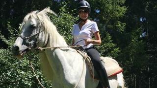 Наталия Гуркова се метна на коня