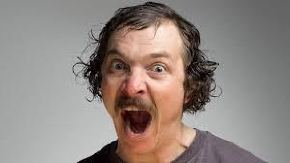 Тя не чува… но го разбира без думи! Жената до Йордан Ръсин живее в тишина