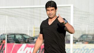 Возил ли е Гонзо  проститутки  с чартъра  до Индонезия?