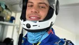 Филип Буков на курс за  парашутисти в Полша