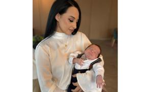 Втори син роди сексбомбата от „Хелс китчън“! Мариела Чобанова се обясни в любов