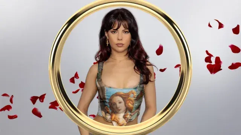 Ергенката Ангелина отваря харема си