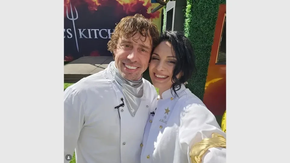 Диана Димитрова  спасява кучета  с Чикагото