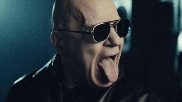 Нова чалга: 60-годишният ерген  Слави Трифонов пак  възпя трудната любов