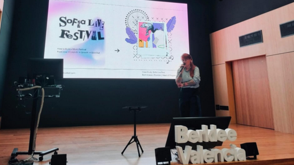 Рут Колева стана даскалица в САЩ – учи американците на музикален бизнес!