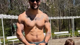 Сами Хосни изгоря с пари за почивка