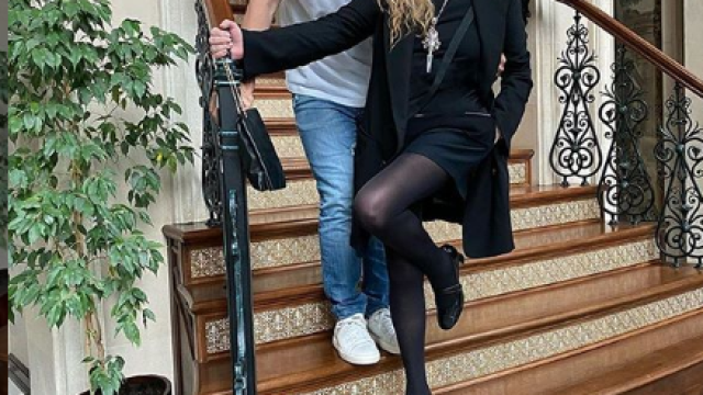 Алла Пугачова закъса с краката