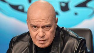 Кабеларката на Слави ФАЛИРА с дългове за милиони